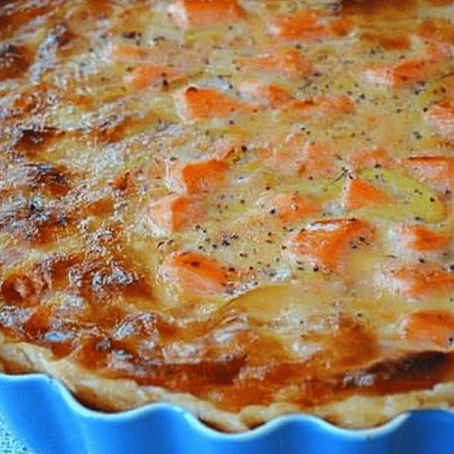 Quiche sans pâte au saumon et courgettes