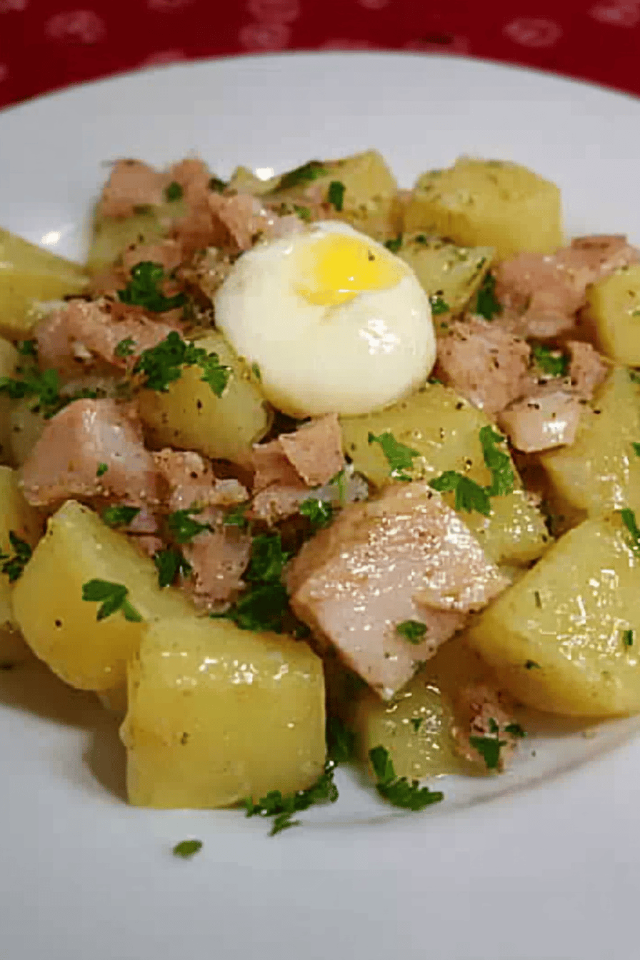 Salade de Pommes de Terre au Thon et Œufs Final Dish Presentation